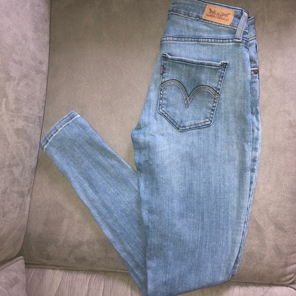 Levi's Denim - Levi’s Skinny Jeans Size 27